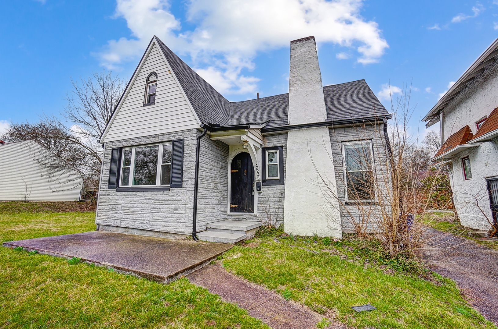 Dayton House: 4521 Greenleaf Dr.