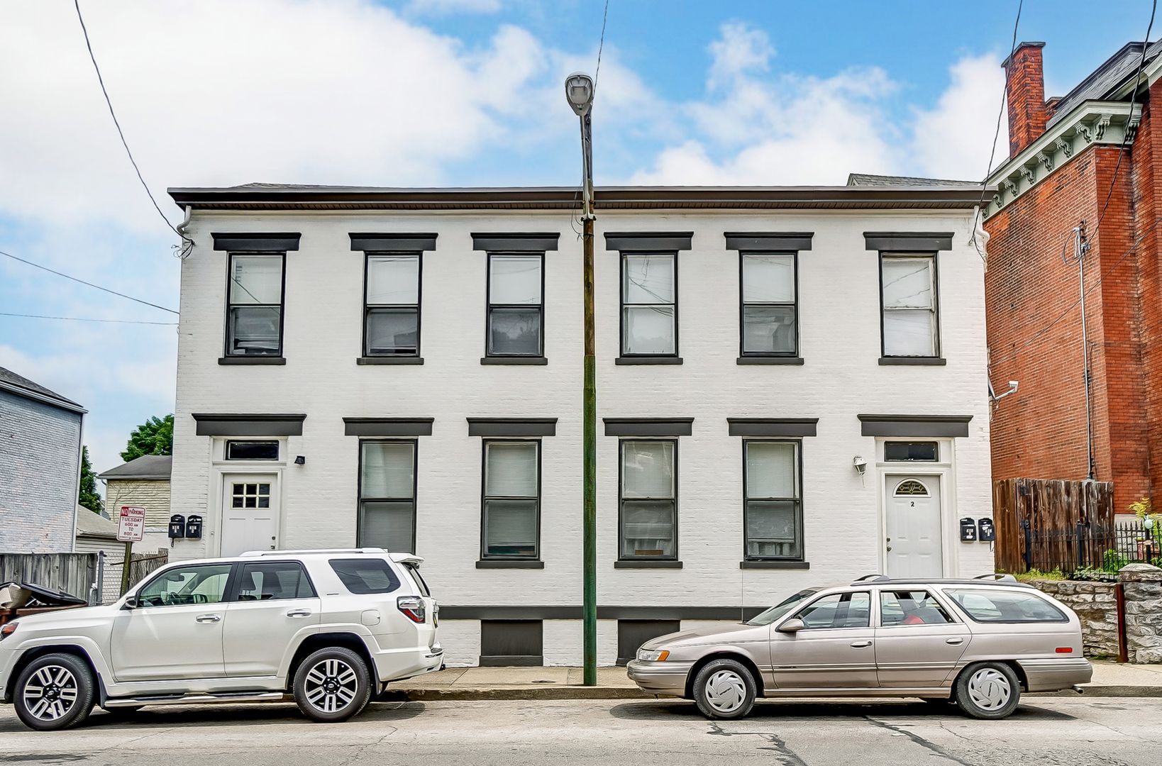 Covington Apartment: 816 Main St.