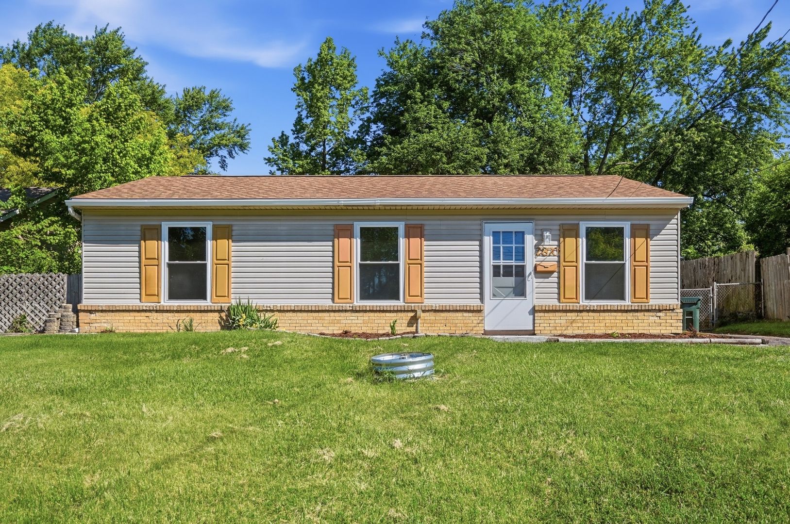 Cincinnati House: 2870 Wheatfield Dr
