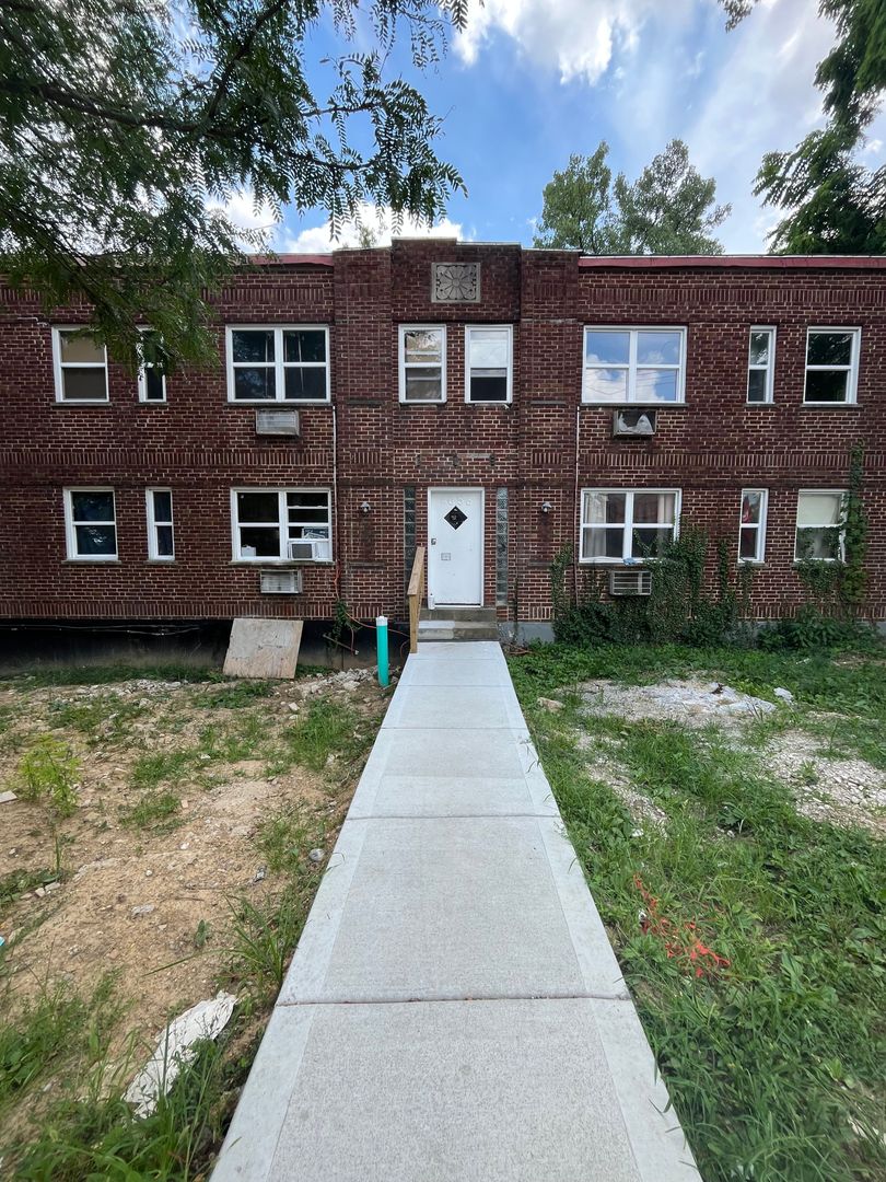 Cincinnati Apartment: 4056 Reading Road