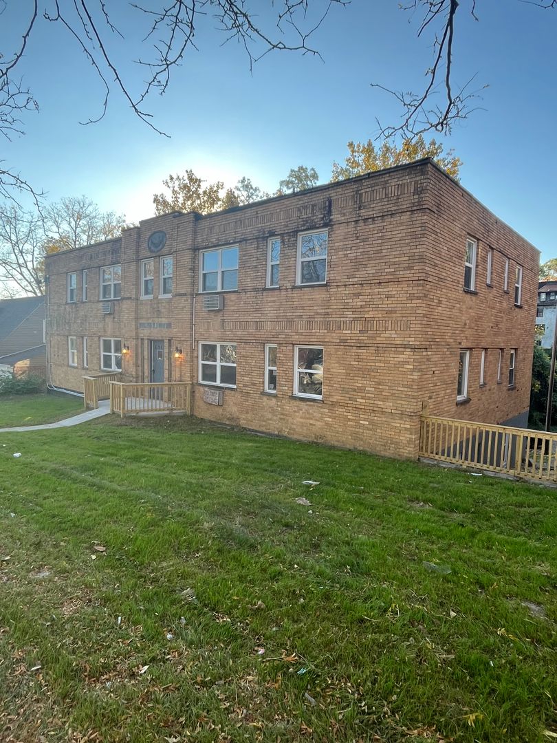 Cincinnati Apartment: 4056 Reading Road