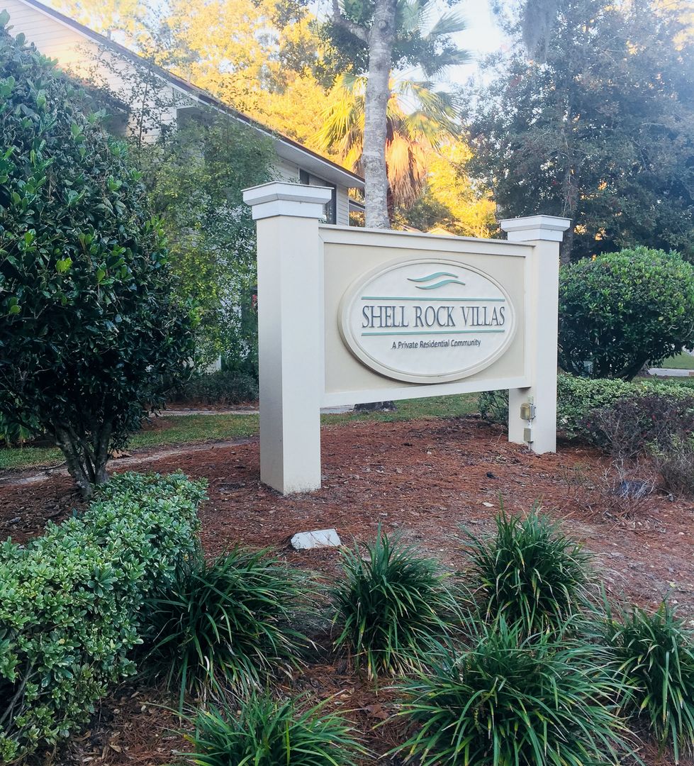 Gainesville Townhome: 6210 SW 8th Lane