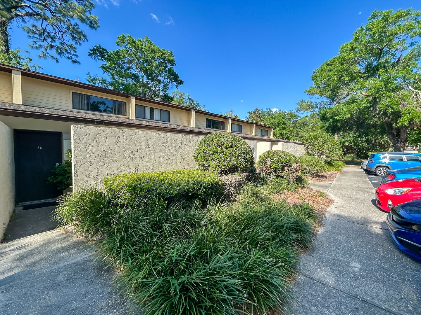 Gainesville Townhome: 2508 SW 35th Place
