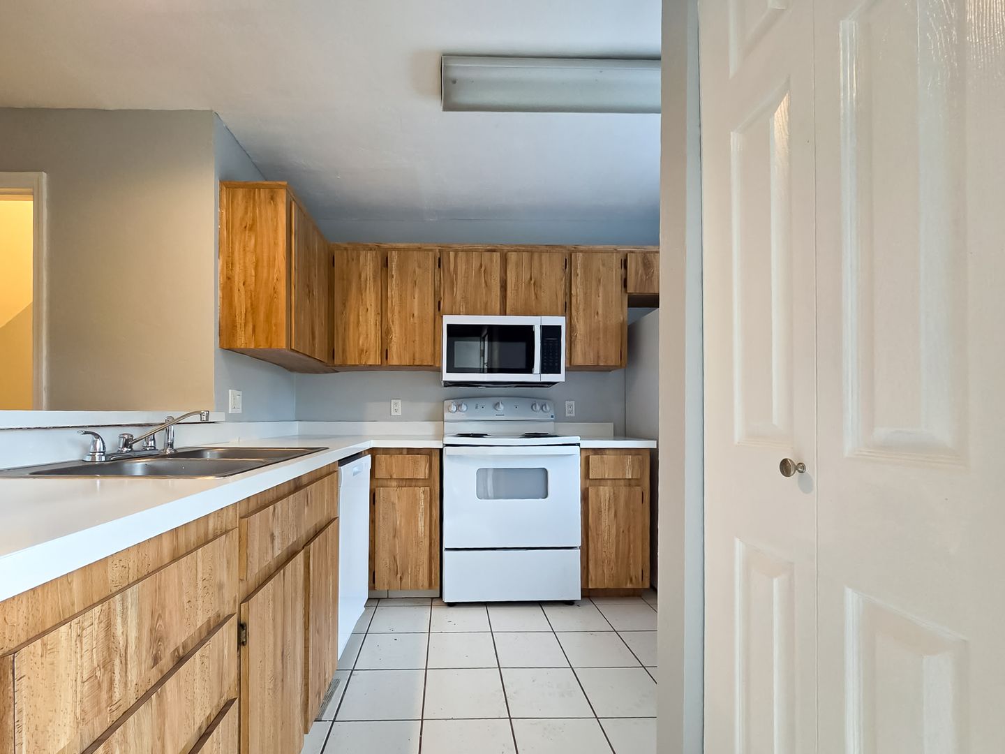 Gainesville Townhome: 6210 SW 8th Lane