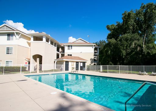 Beautiful 4/4 Condo in University Terrace – photo 1