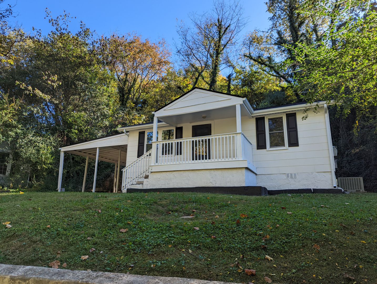 Chattanooga House: 110 Goodson Ave