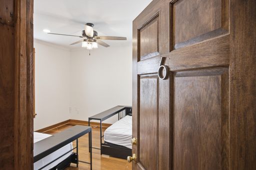 Shared Student Housing, Shared Bedroom 2nd Floor – photo 1