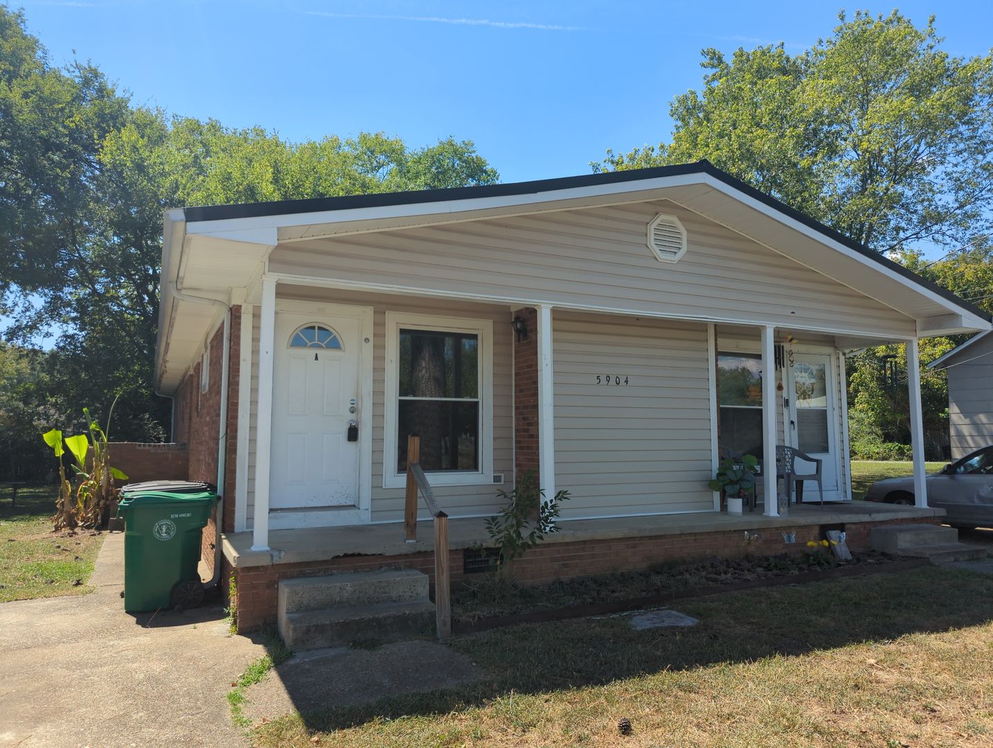 Chattanooga Apartment: 5904 Graston Ave