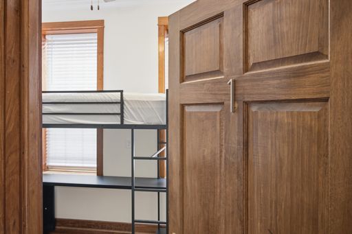 Shared Student Housing – photo 1