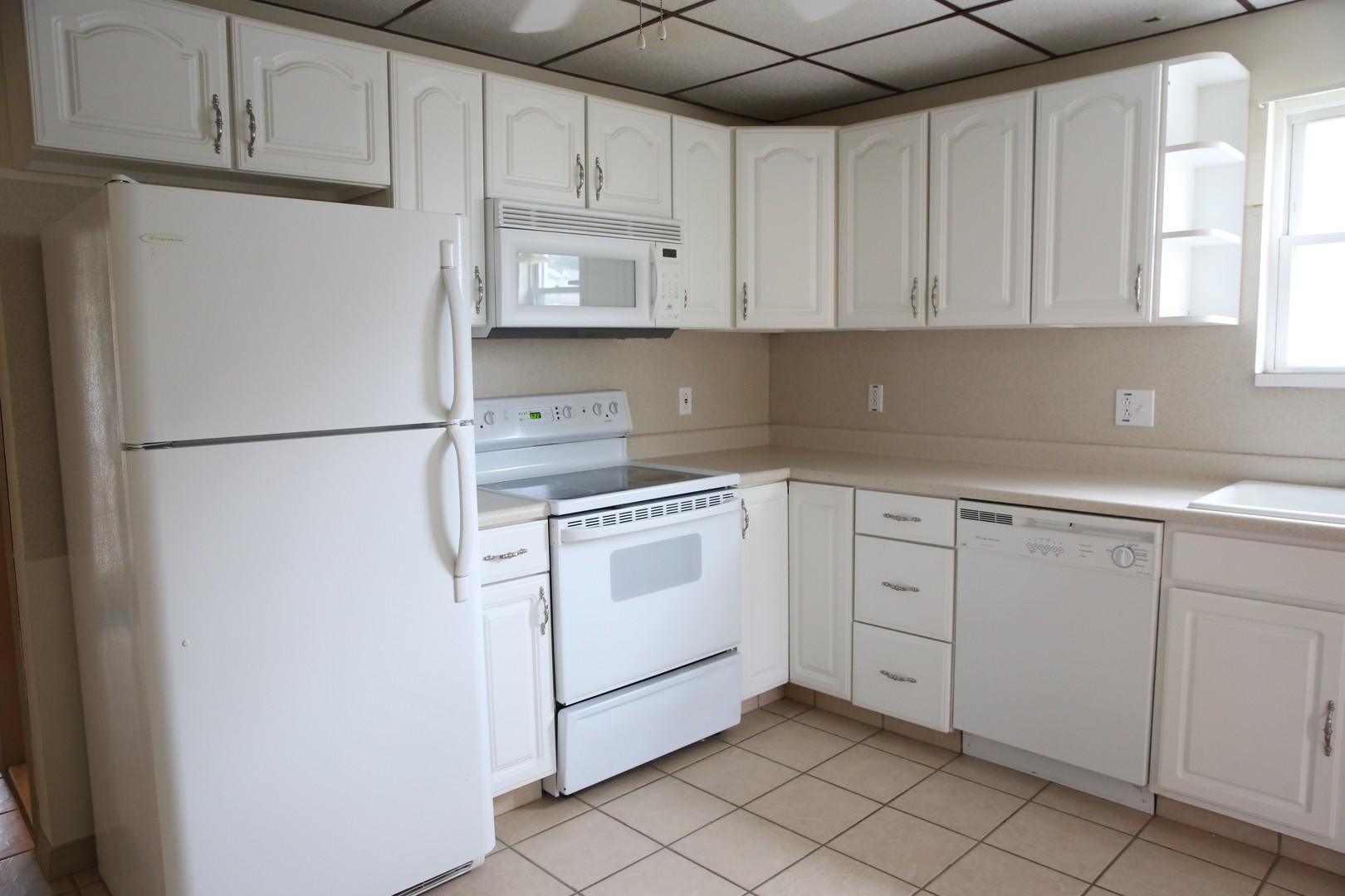 Dickson City Apartment: 1234 Main St