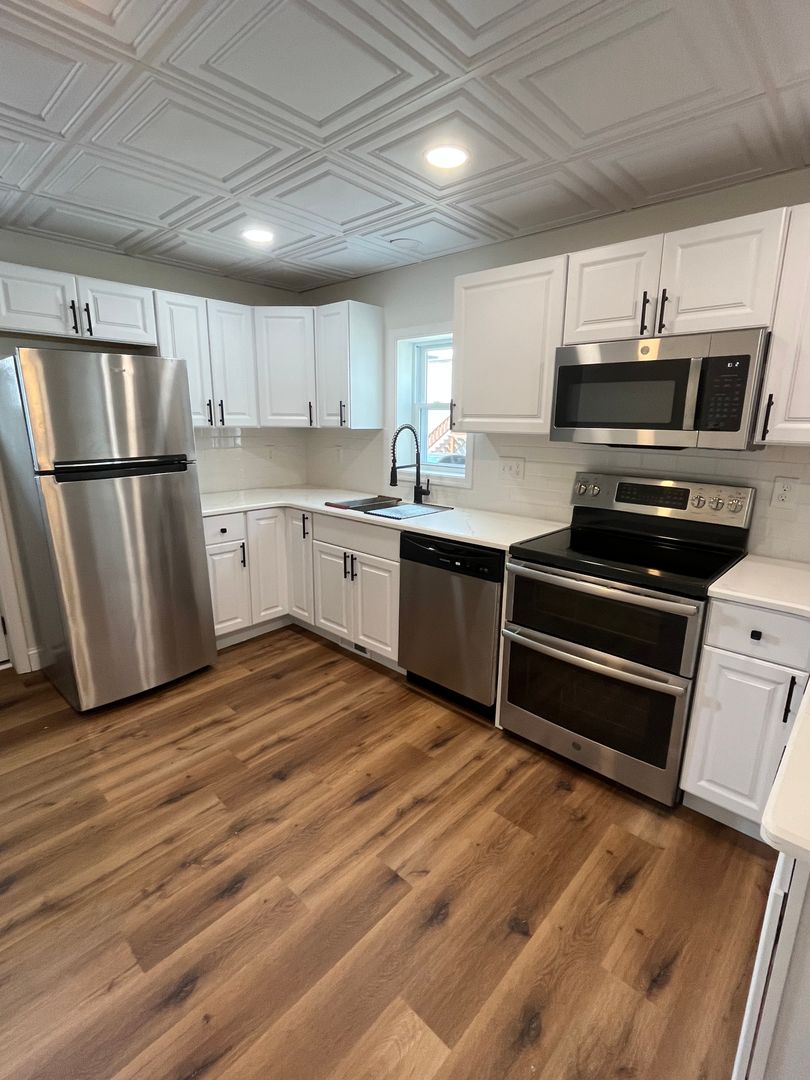 Dickson City Apartment: 820 Main street