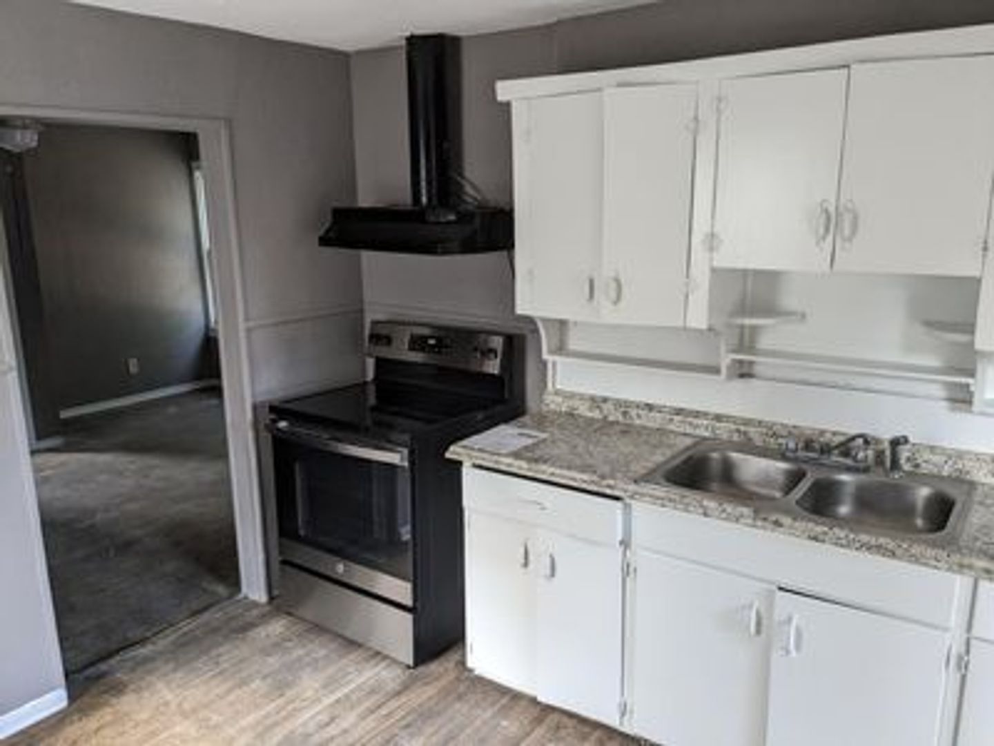 Fort Worth Apartment: 2812 Rosen