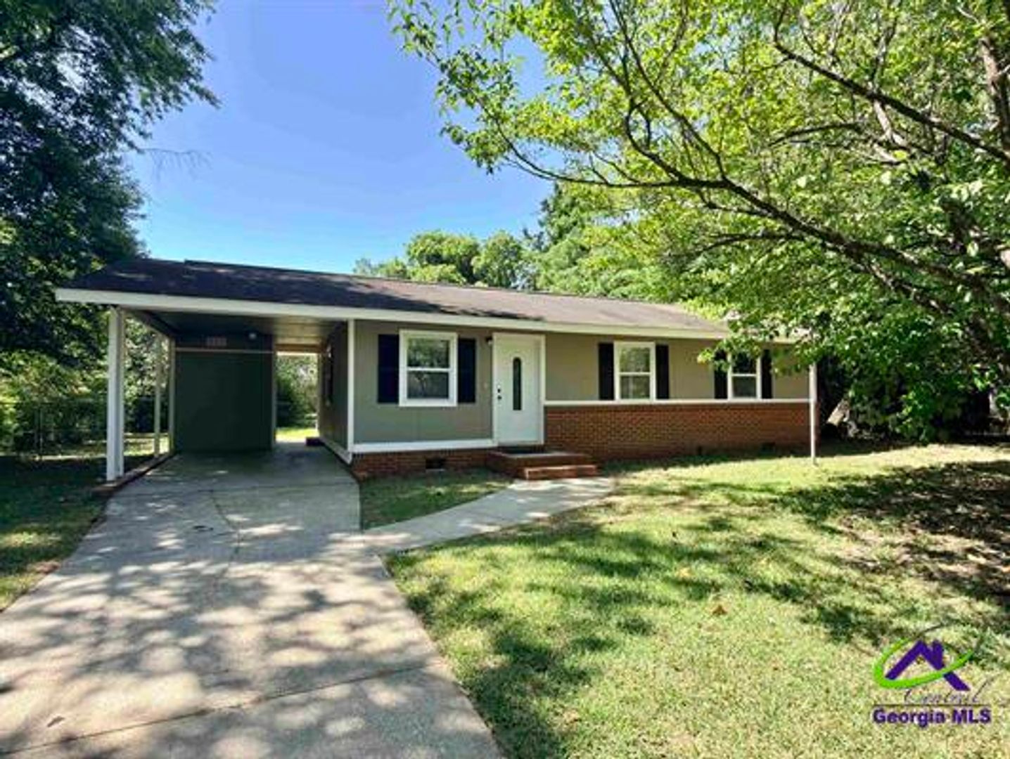 Warner Robins House: 111 Marilyn Drive