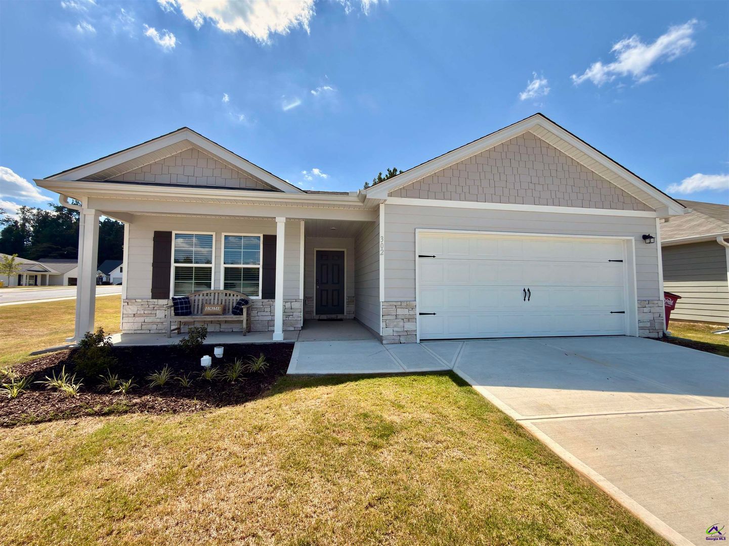 Macon House: 302 McCleary Lane