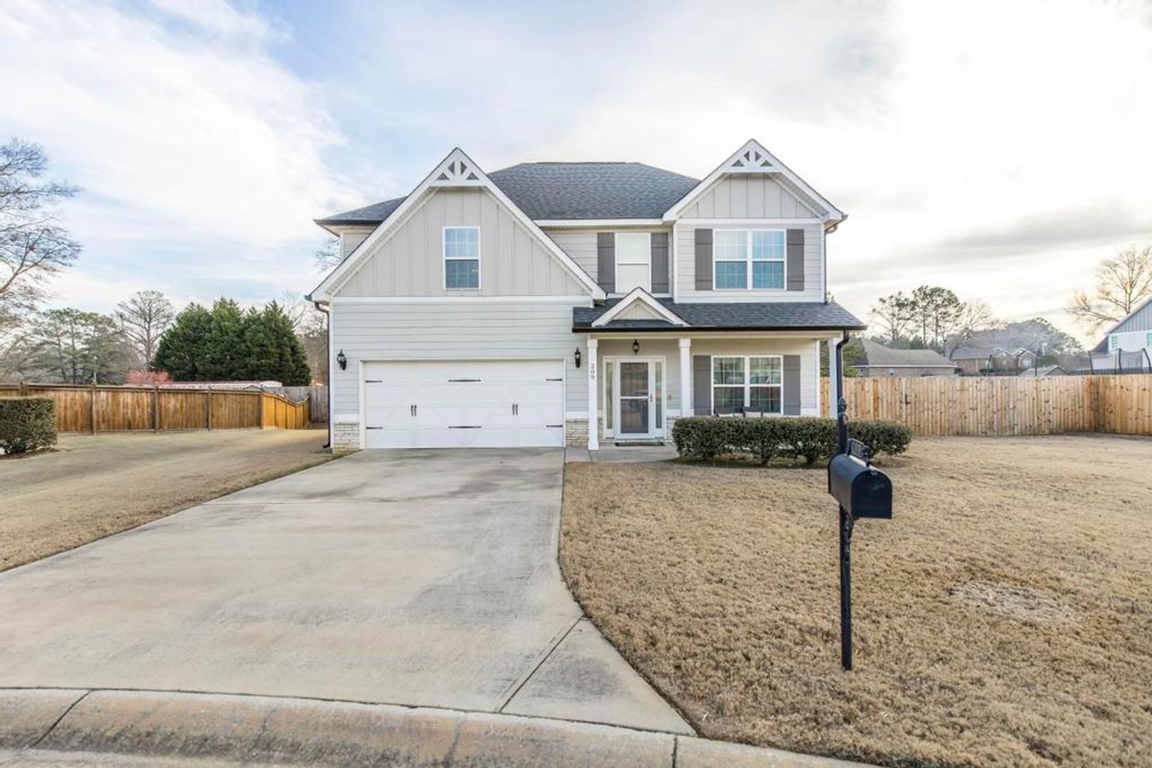 Bonaire House: 209 Adirondac Way