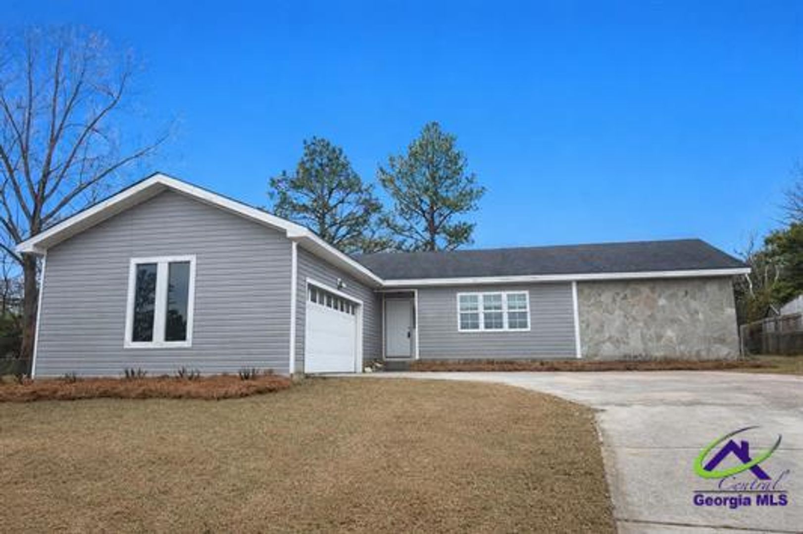 Warner Robins House: 106 Countrywood Trail