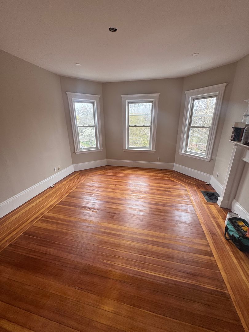 Arlington Apartment: 41 Lafayette Street