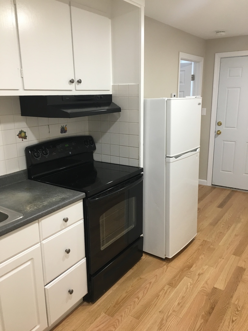 Medford Apartment: 12 Harvard Ave