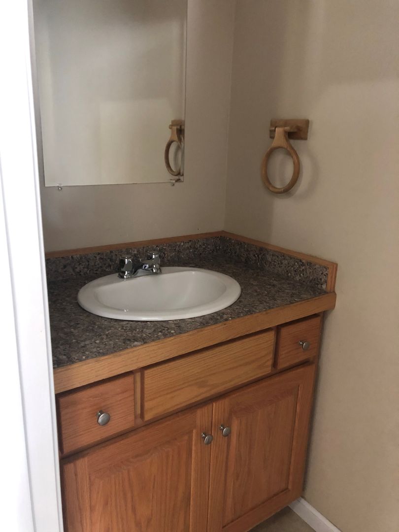 Brooke Village, Lyndel Court, Dexter, MO 63841