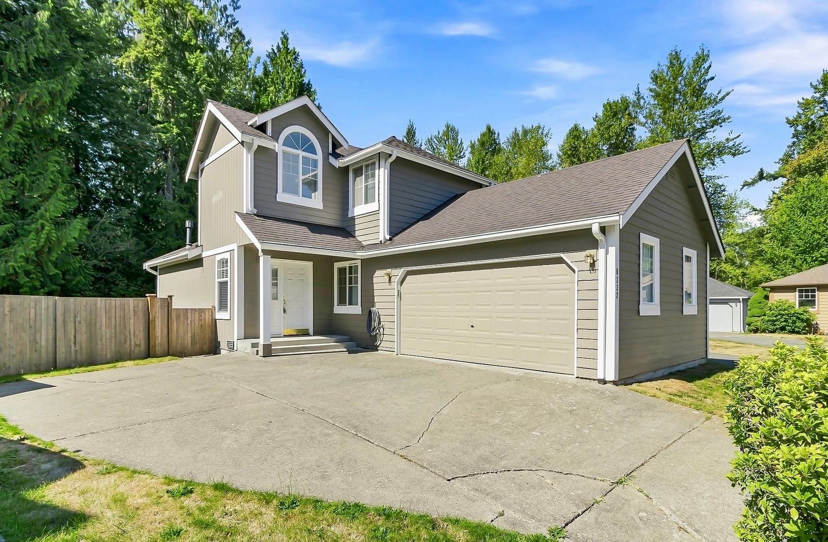 Lake Stevens House: 8222 1st St. SE