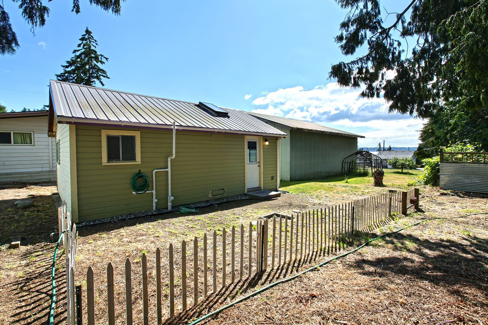 Camano Island House: 938 Madrona Beach Rd