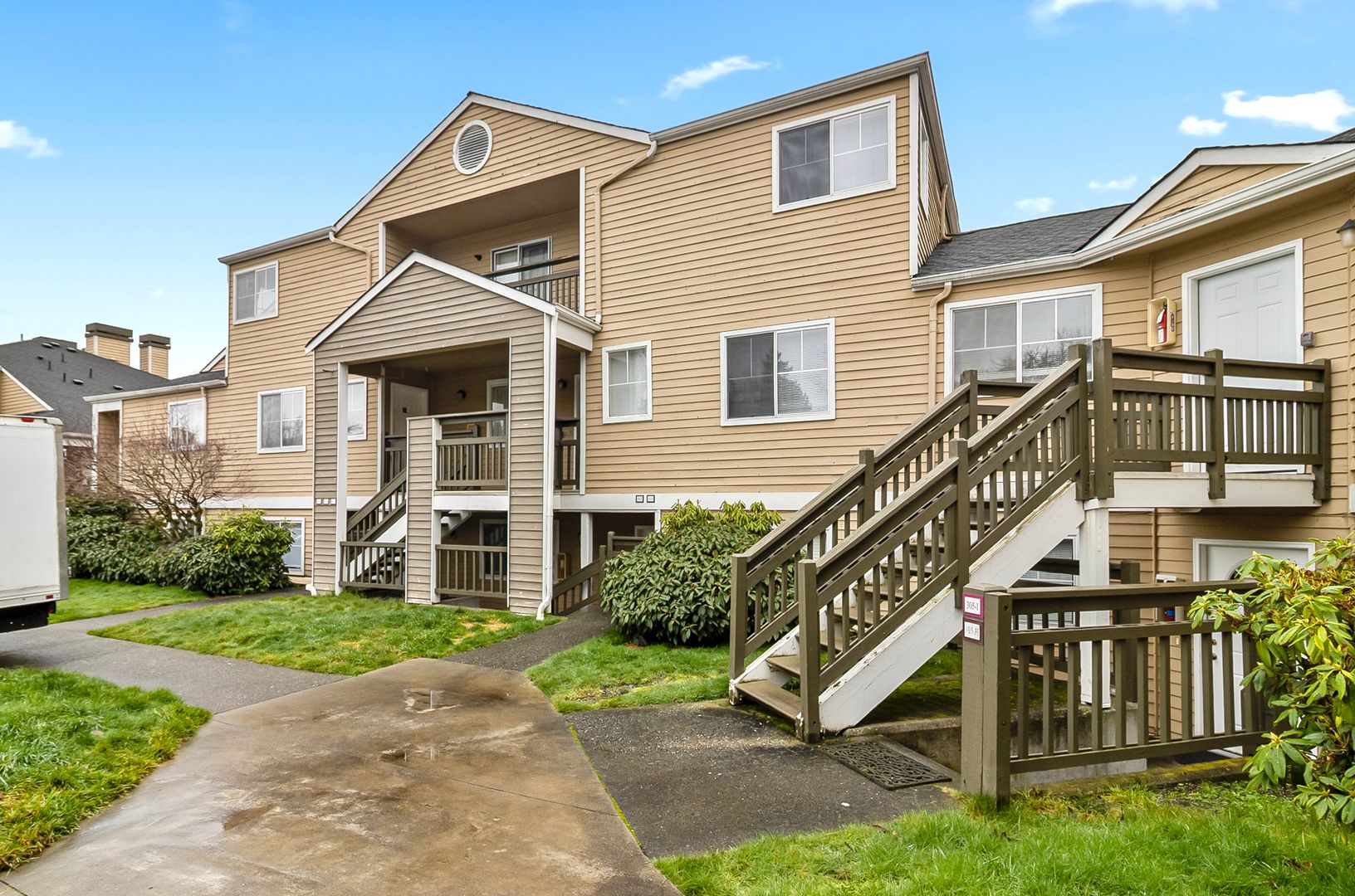 Mukilteo Townhome: 5300 Harbour Pt Blvd