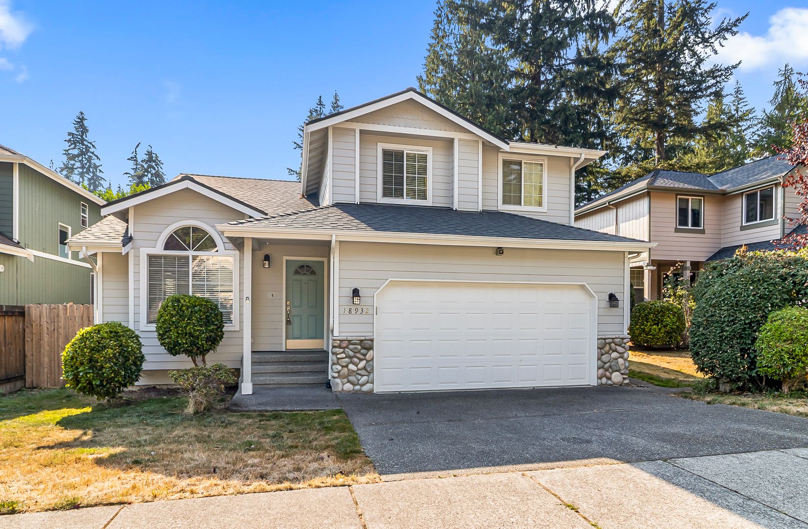 Bothell House: 18932 1st Ave SE