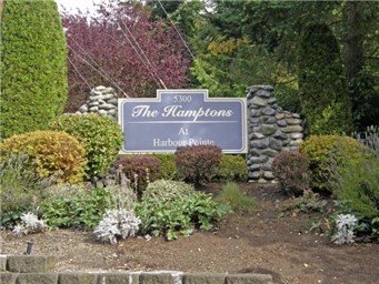Mukilteo House: 5300 Harbour Pt Blvd