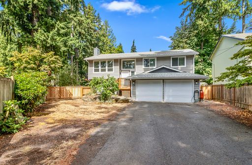 Desired Location in the heart of Shoreline – photo 1