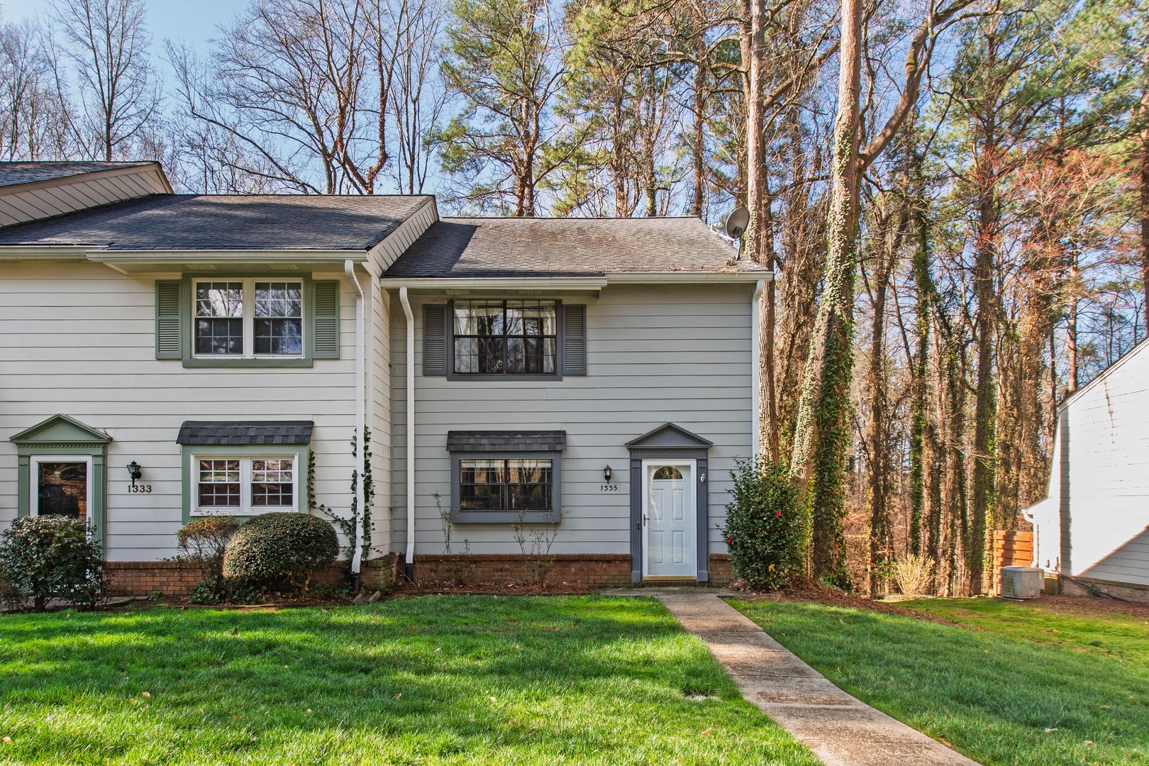 Raleigh Townhome: 1335 Springlawn Ct