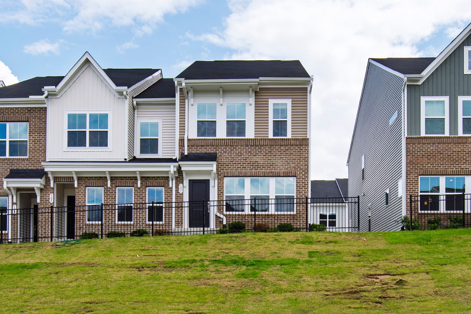 Garner Townhome: 121 Blue Melody Ave