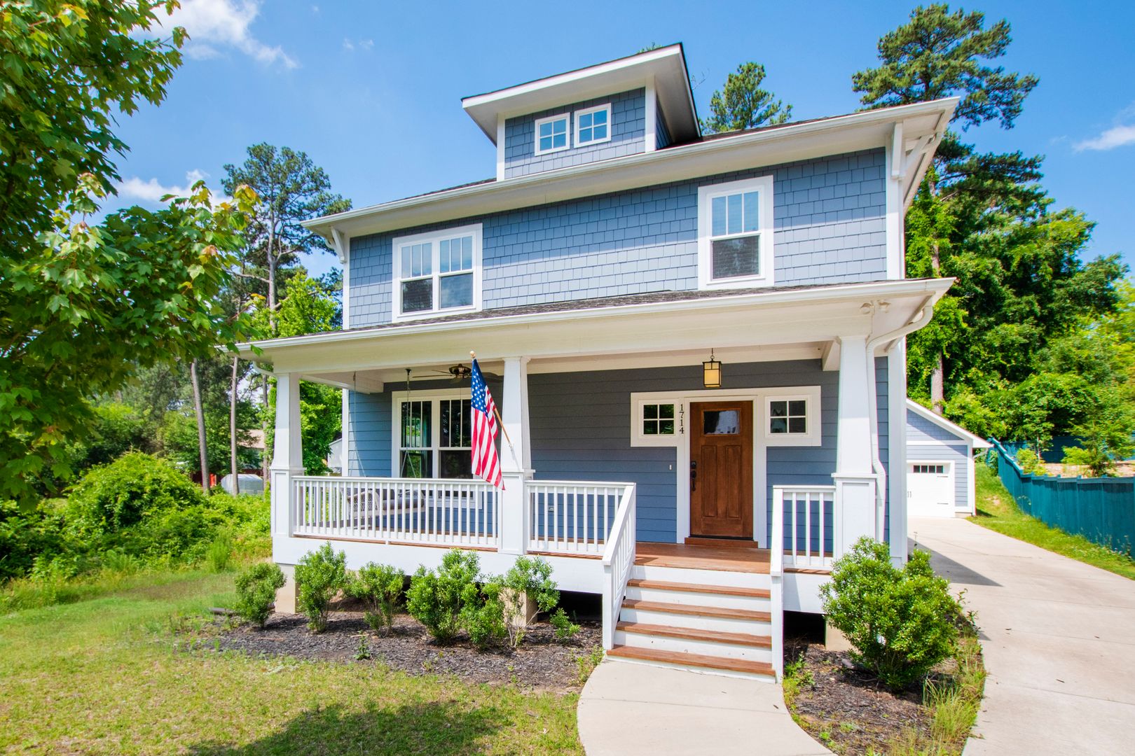 Durham House: 1714 Anchor Wy