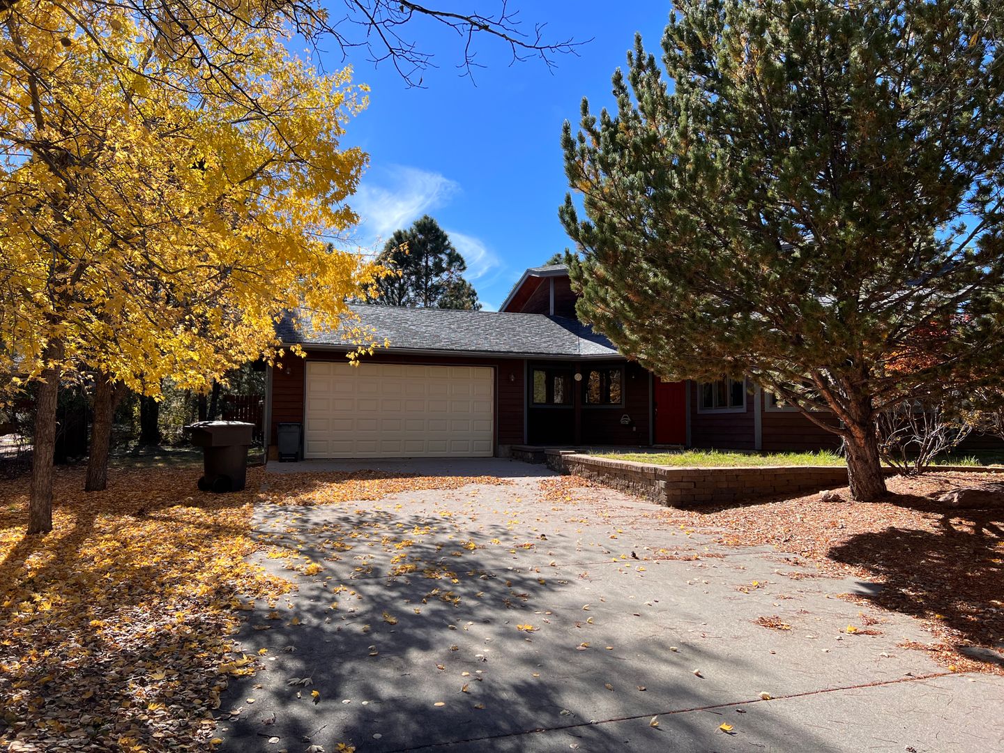 Flagstaff House: 4154 Broken Rock Loop