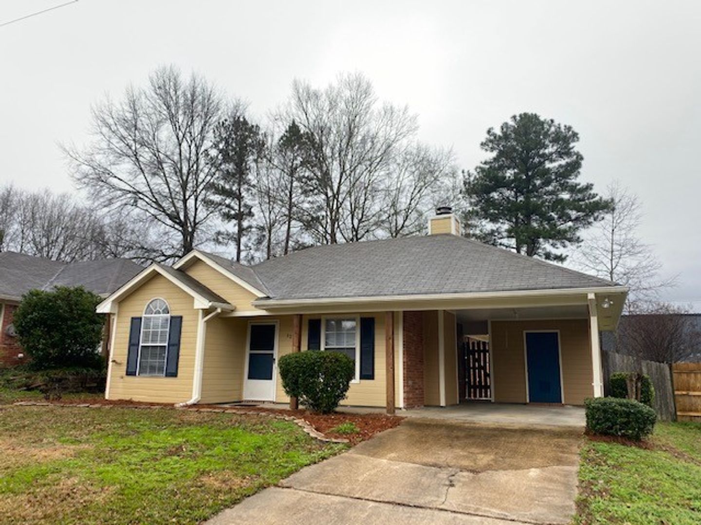 Brandon House: 321 Audubon Cir
