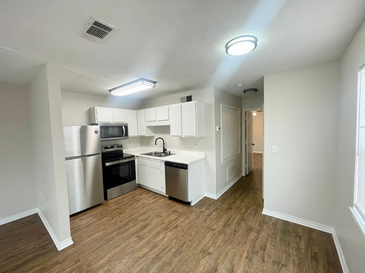 Flowood Apartment: GS-581 Dexter Dr