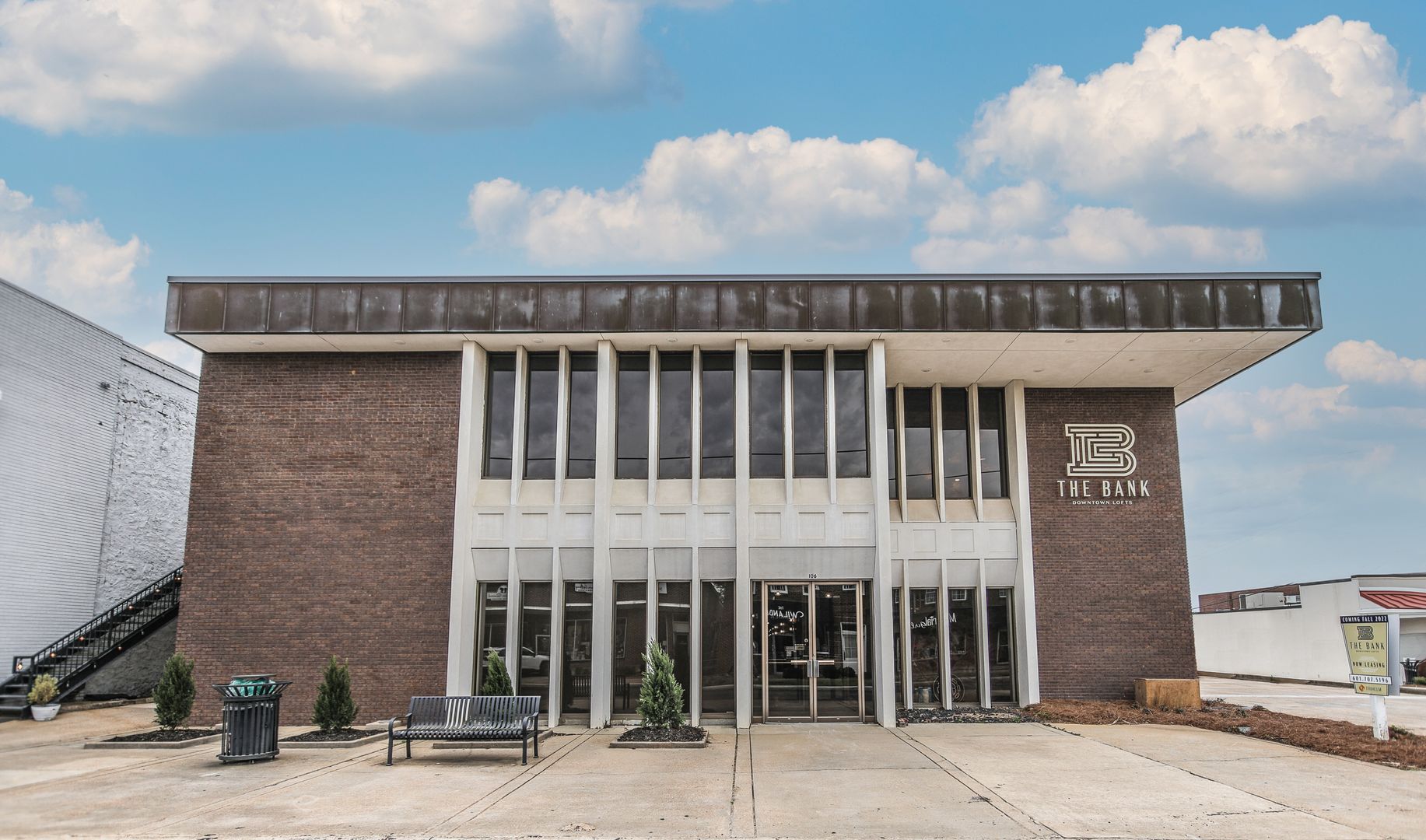 Brandon Apartment: 106 W Government St