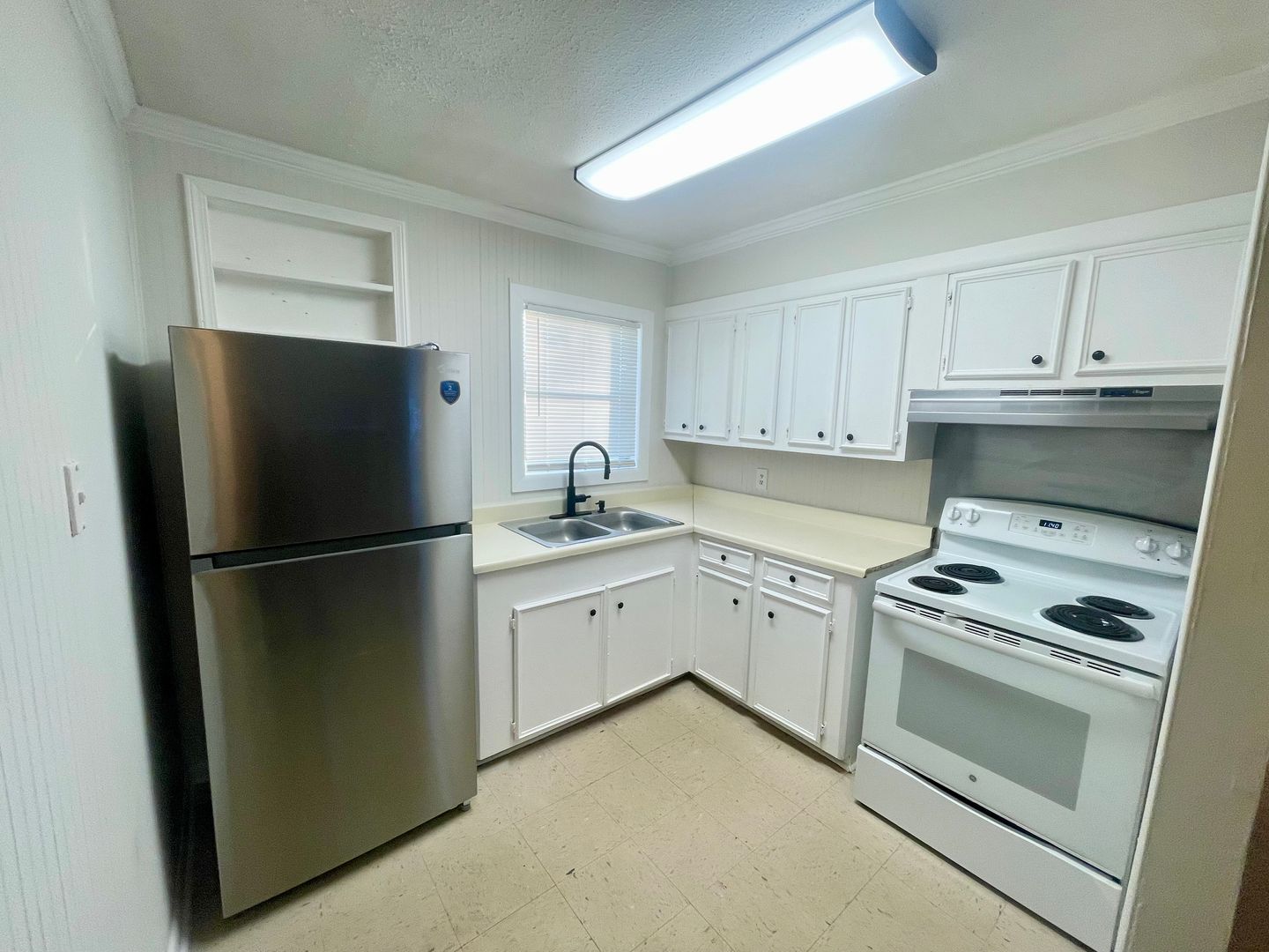 Brandon Apartment: 154 Crestview Cir