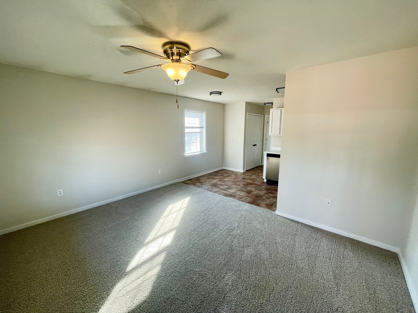 Flowood Apartment: 1529 Oak St