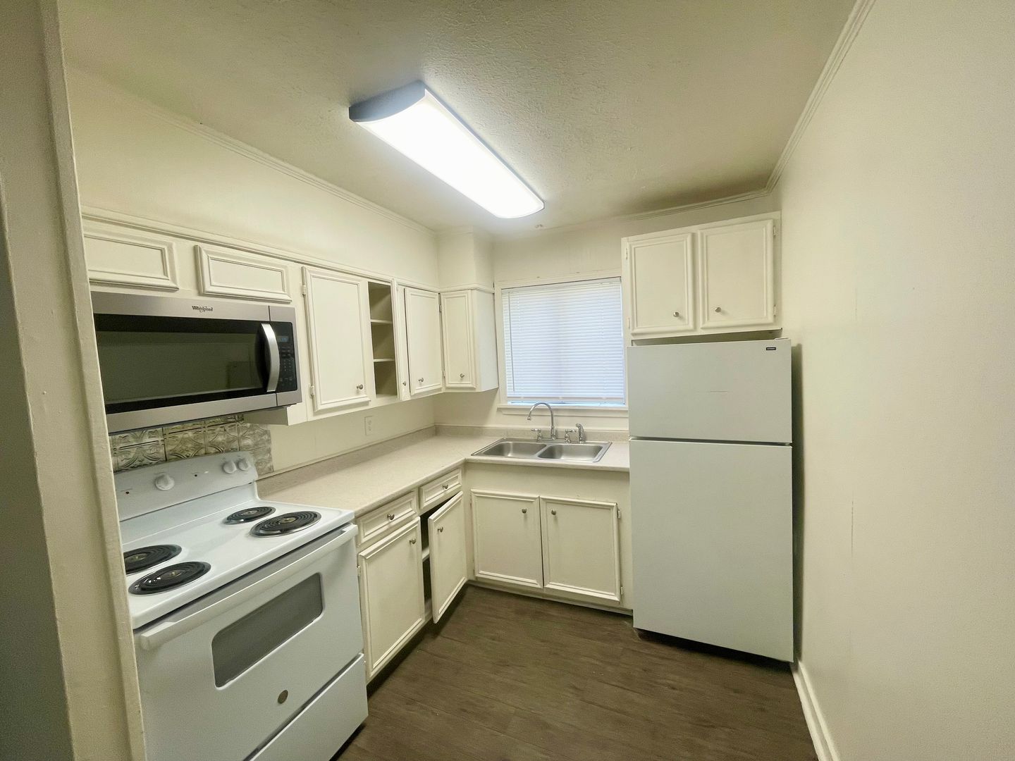 Brandon Apartment: 154 Crestview Cir