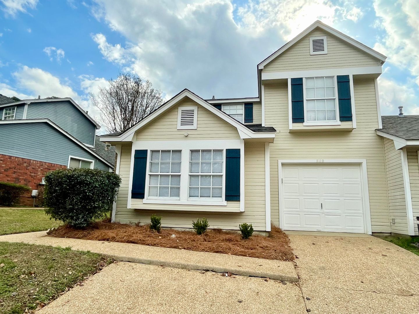 Brandon Townhome: 810 Harbor Bend Dr