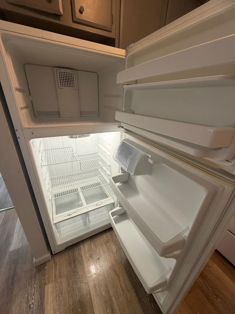 HARTFORD Apartment: 22 ELLIOTT STREET