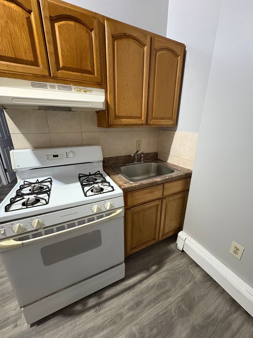 PATERSON Apartment: 102-106 BEECH STREET