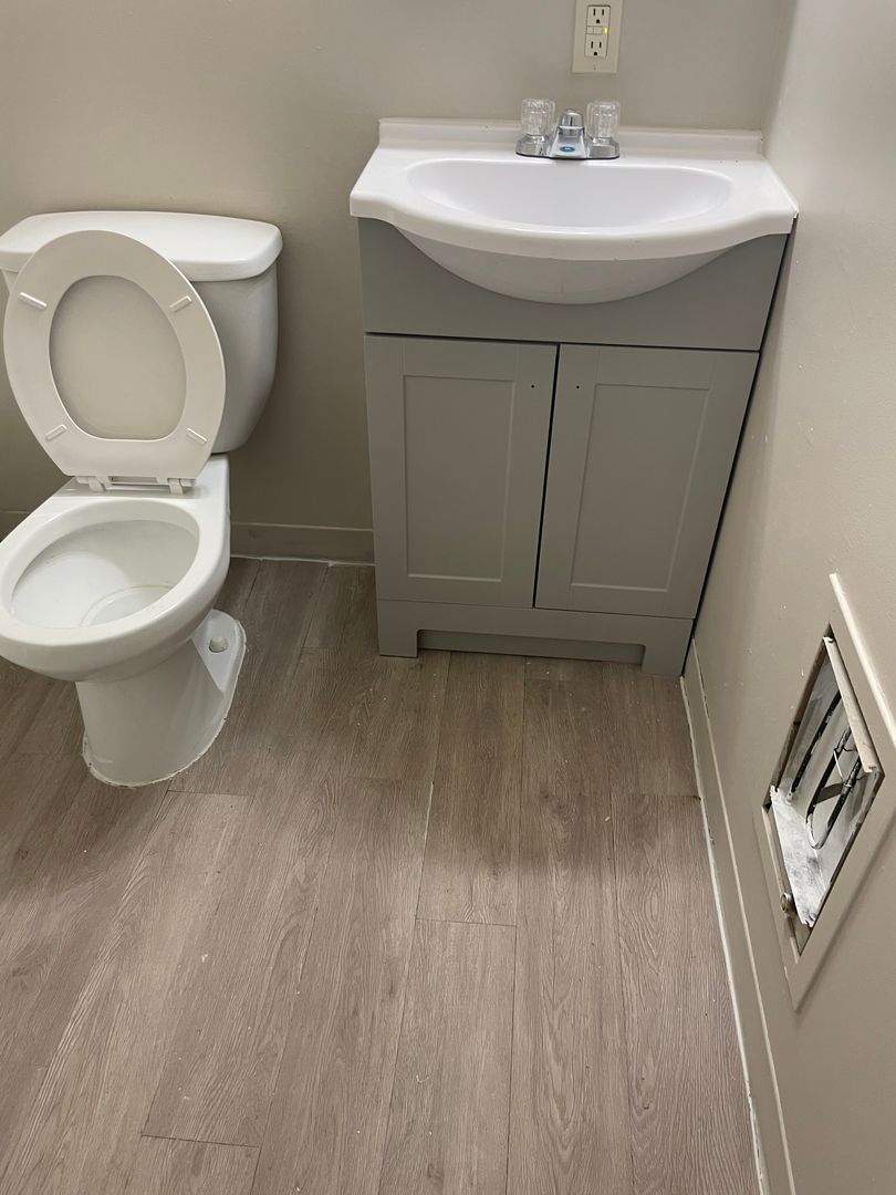 HARTFORD Apartment: 22 ELLIOTT STREET