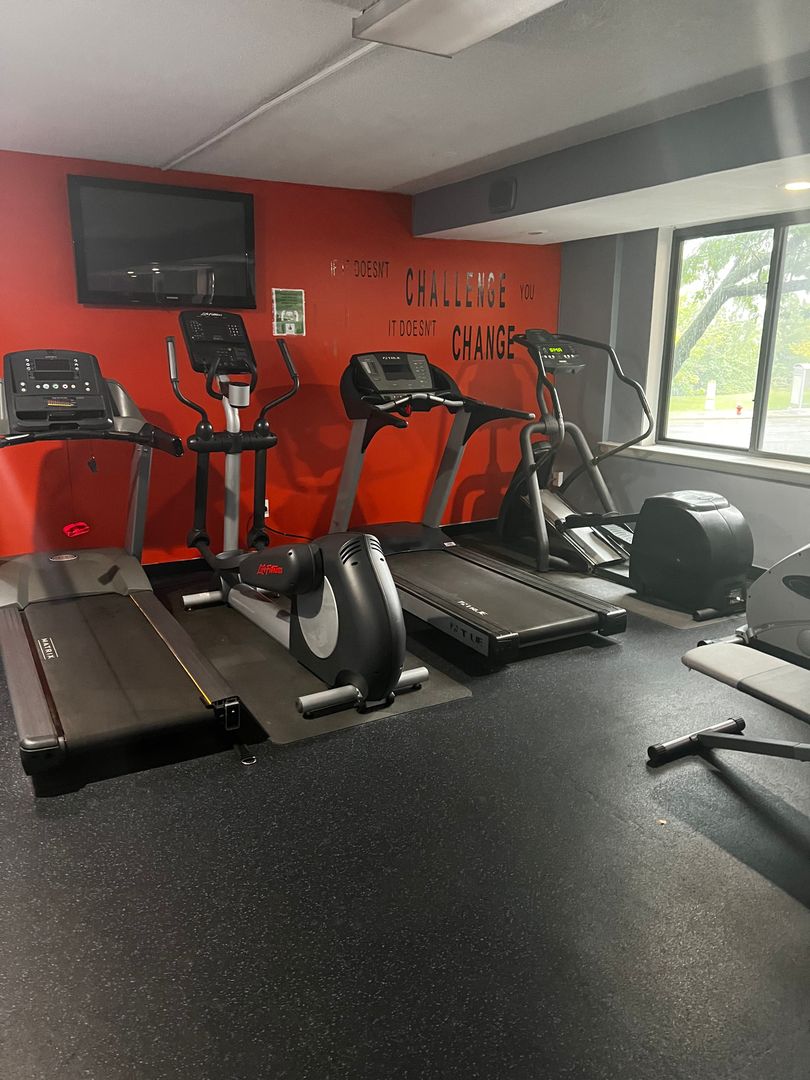 Gym at 600A LLC (2 of 2)