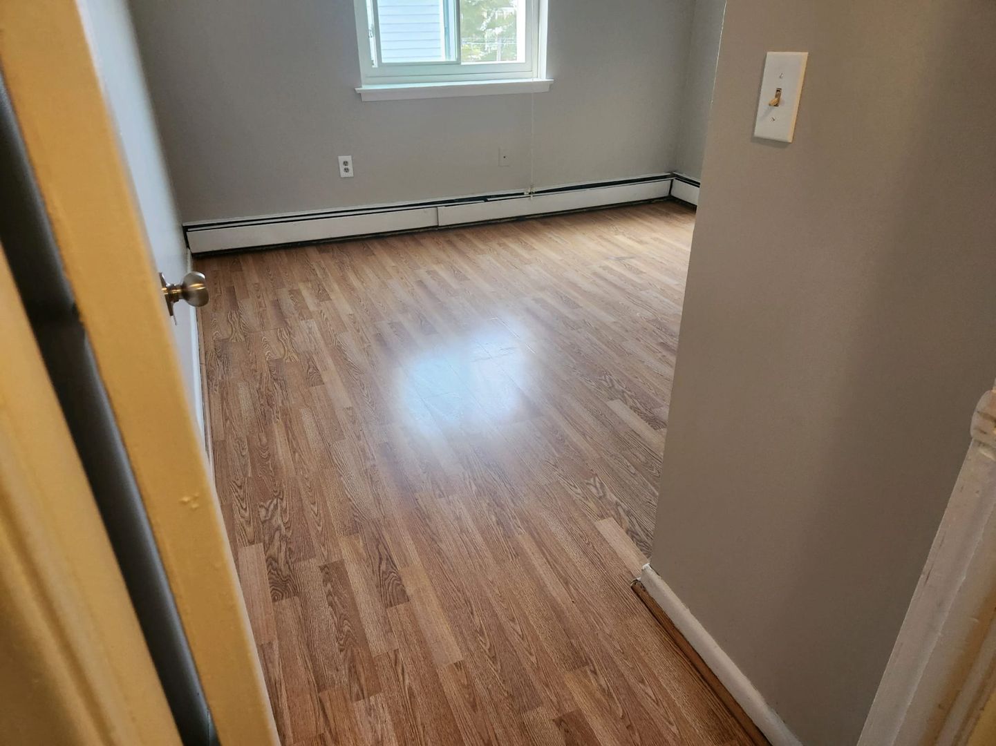 HARTFORD Apartment: 160 NEW BRITAIN AVENUE