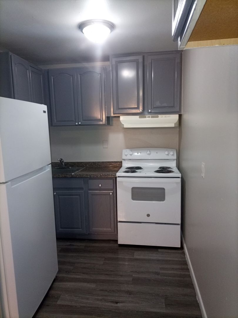 HARTFORD Apartment: 22 ELLIOTT STREET