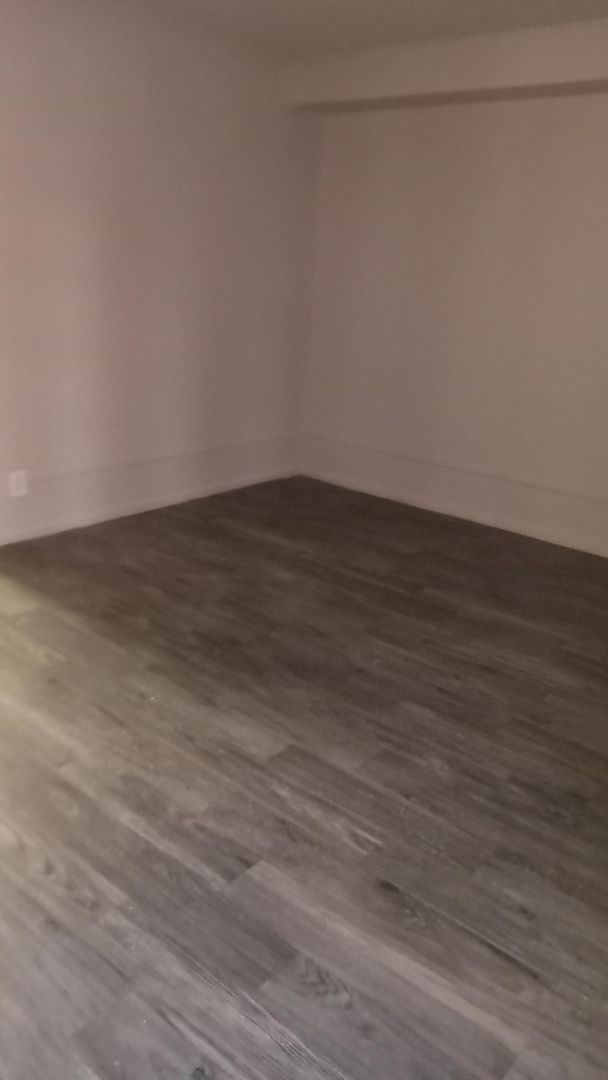 HARTFORD Apartment: 600 ASYLUM AVE