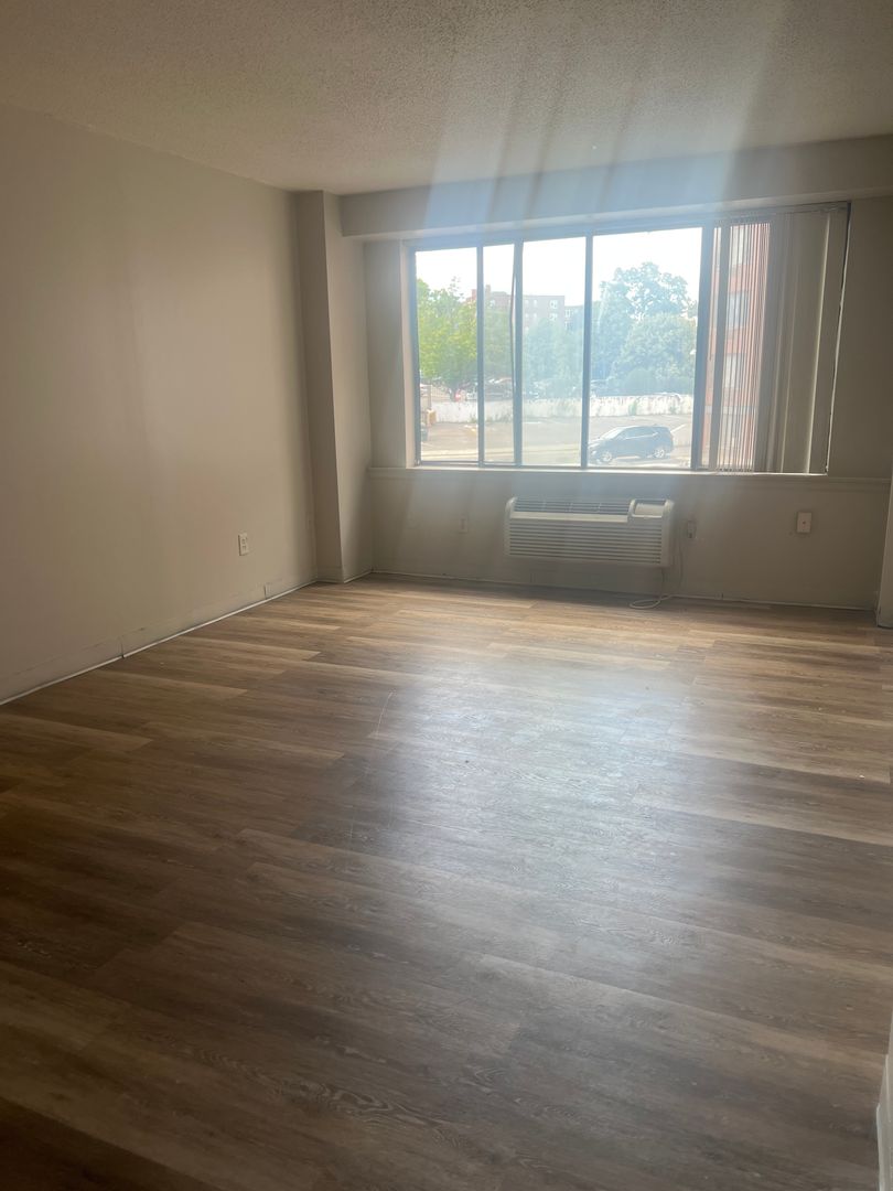 600A LLC 3 of 6