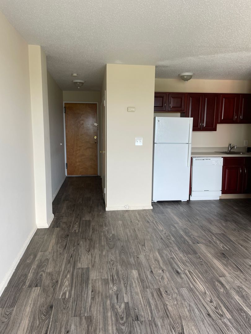600A LLC 3 of 5