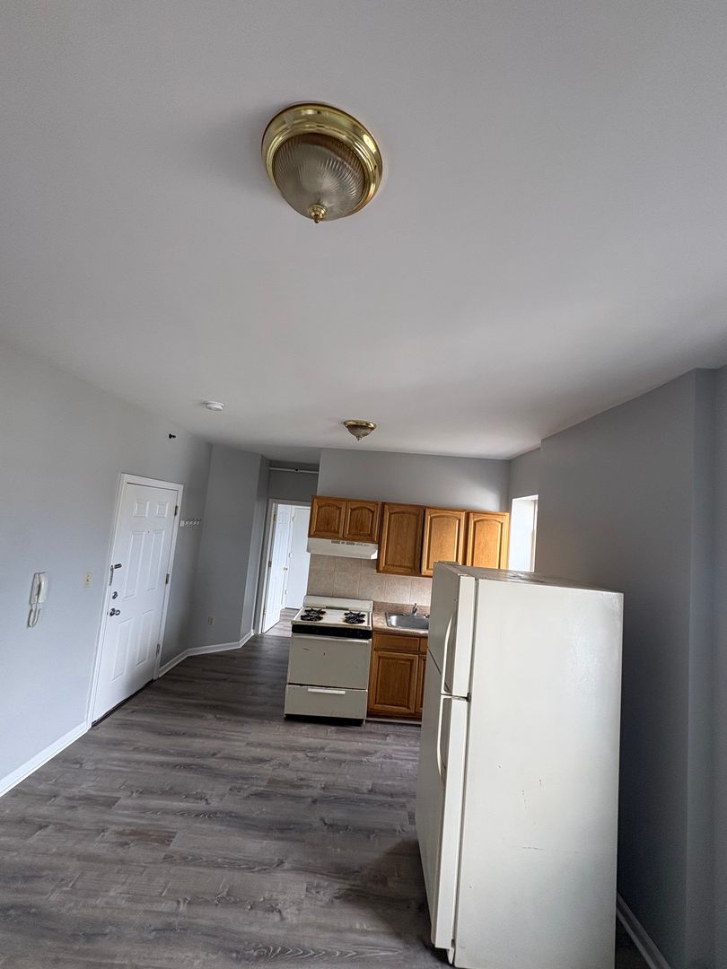 PATERSON Apartment: 102-106 BEECH STREET